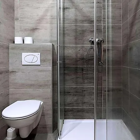 Otel Schwarz Karlovy Vary