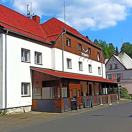 Schwarz Hotel 3*